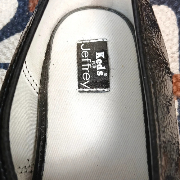 Jeffrey x Keds Women’s Champion lace up Patent leather - Picture 6 of 11